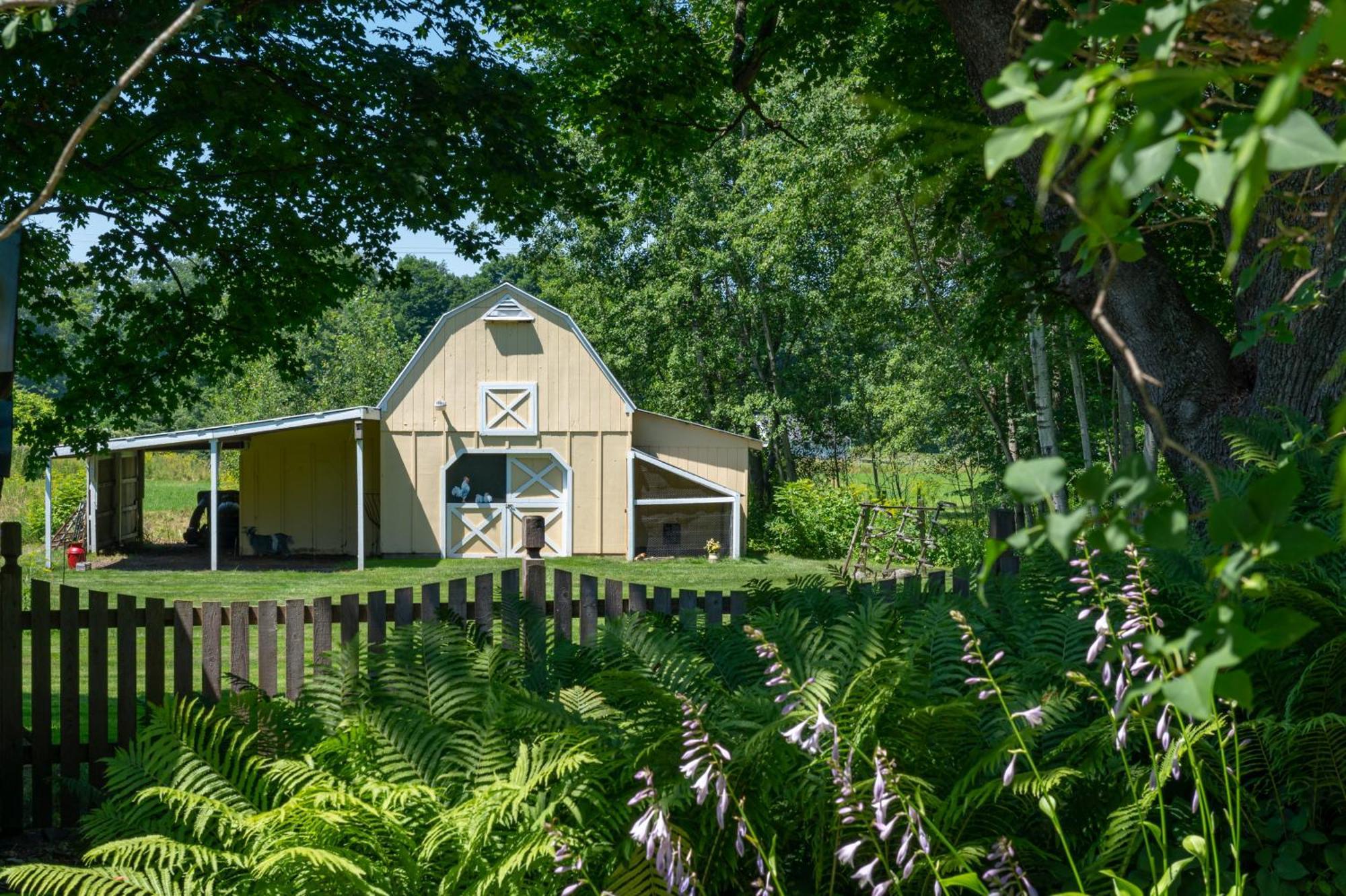 Red Fox Run B&B Cazenovia Экстерьер фото